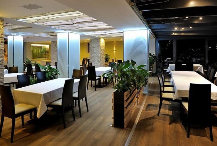 Horsky Hotel Koprivna มาลา โมราฟกา ภายนอก รูปภาพ